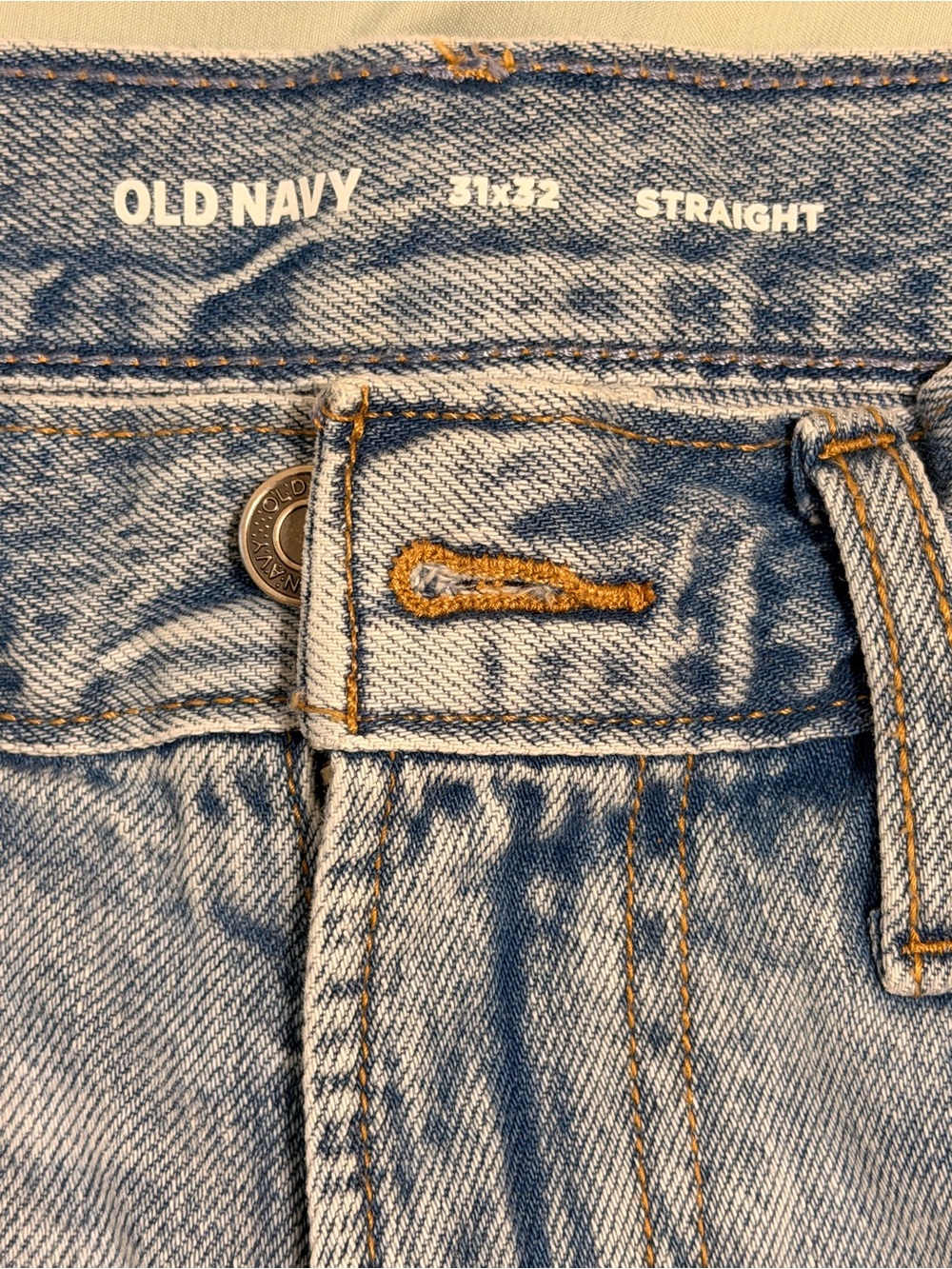 Men’s Old Navy Light Blue Denim Jeans NWT